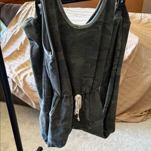 Camouflage Sleeveless sweatpant material with Drawstring